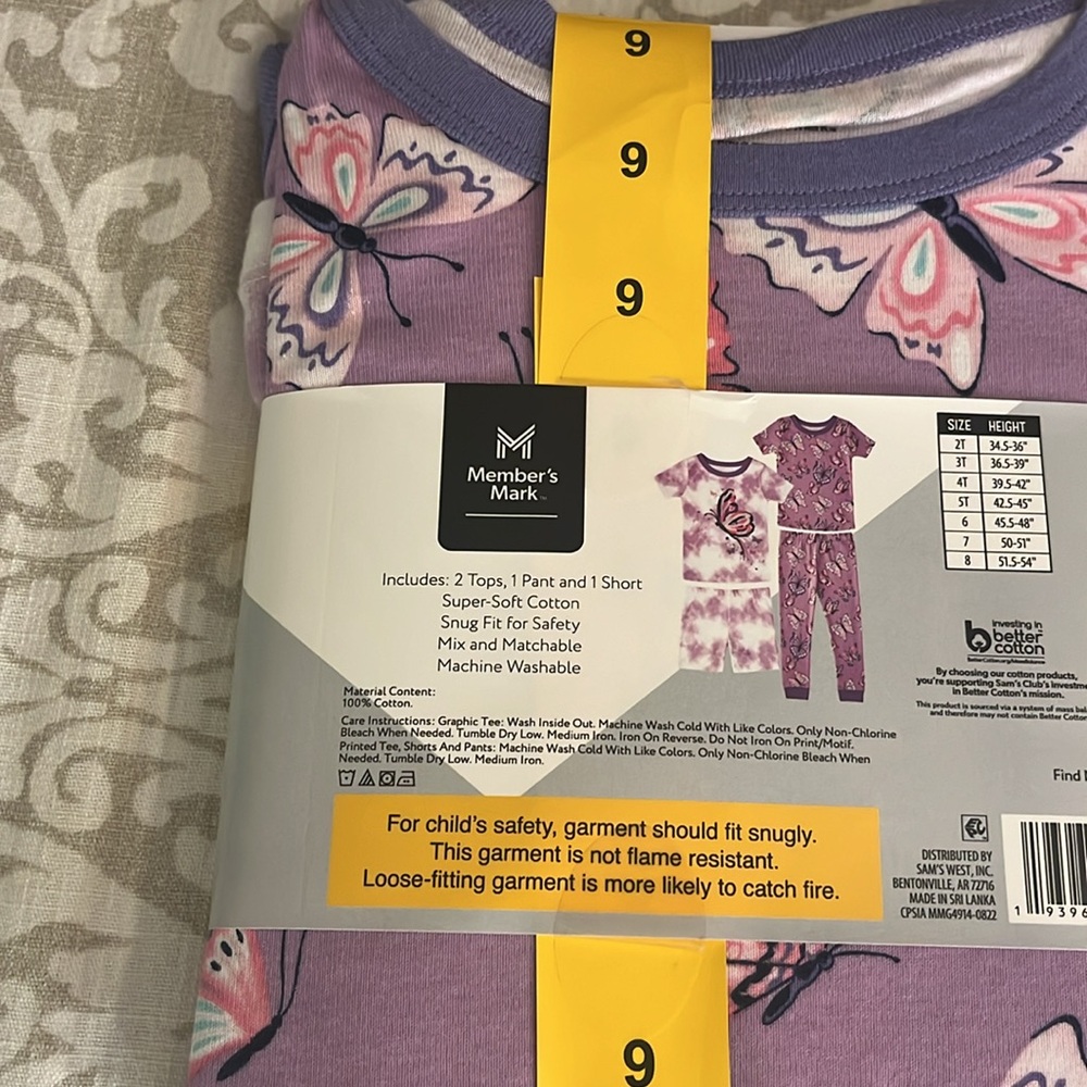 NWT Girl’s 4 pc Member’s Mark Pajamas - Picture 7 of 8